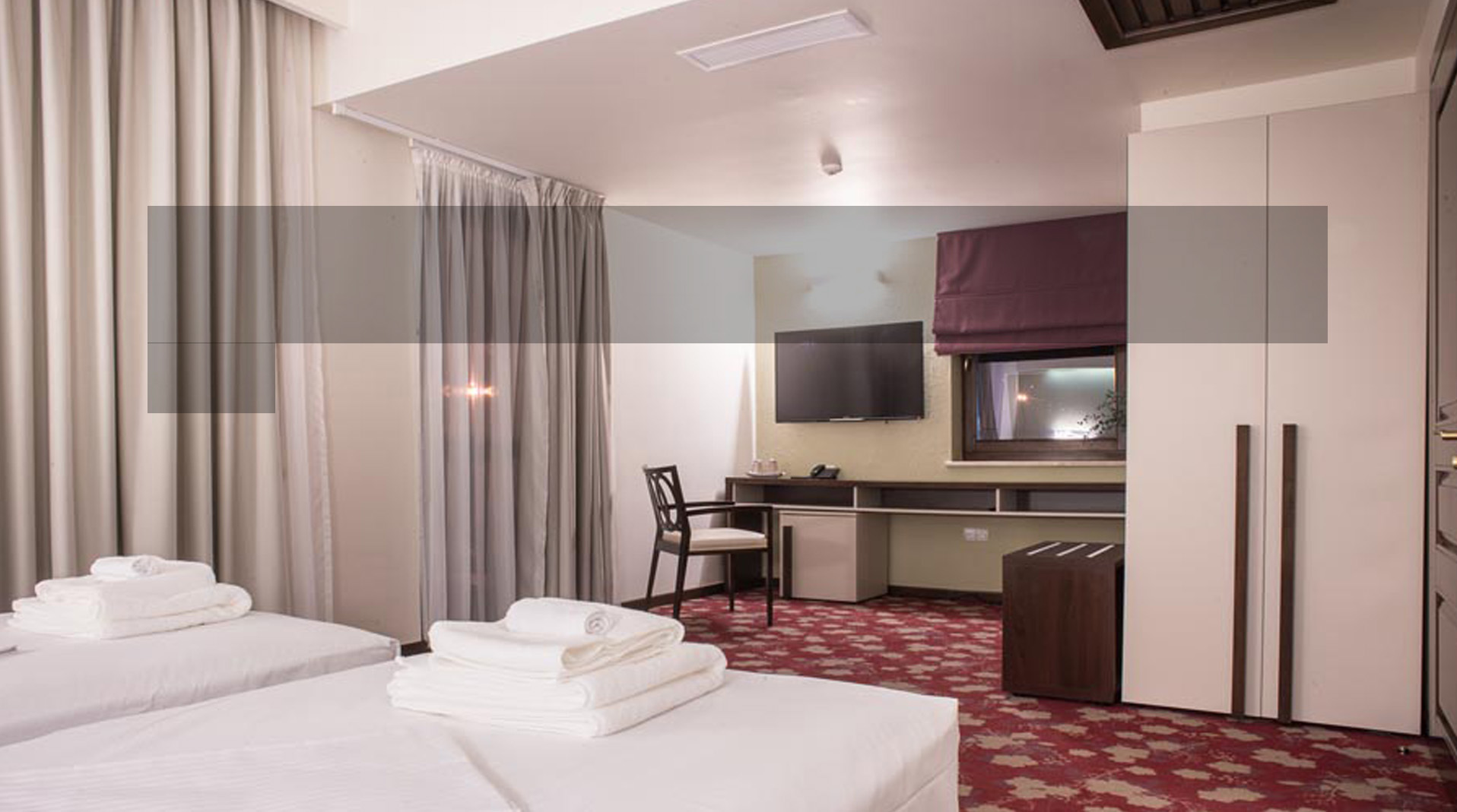 Double superior rooms <br />  <strong>Fully equipped and free WiFi internet access</strong> 